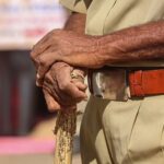 माइनस 30 डिग्री, बर्फीले तूफान और 115 KM का सफर, नेवी अफसर की 18 साल की बेटी ने साउथ पोल पर रचा इतिहास