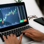 स्लीपर बसों में सफर करना होगा सुरक्षित ! सरकार ने बदल दिए सेफ्टी फीचर्स से जुड़े कई बड़े नियम